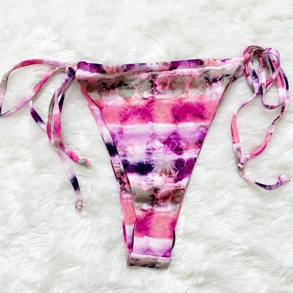Chloe Rose Dream On String Bikini Set Tie Dye - Picture 6 of 13